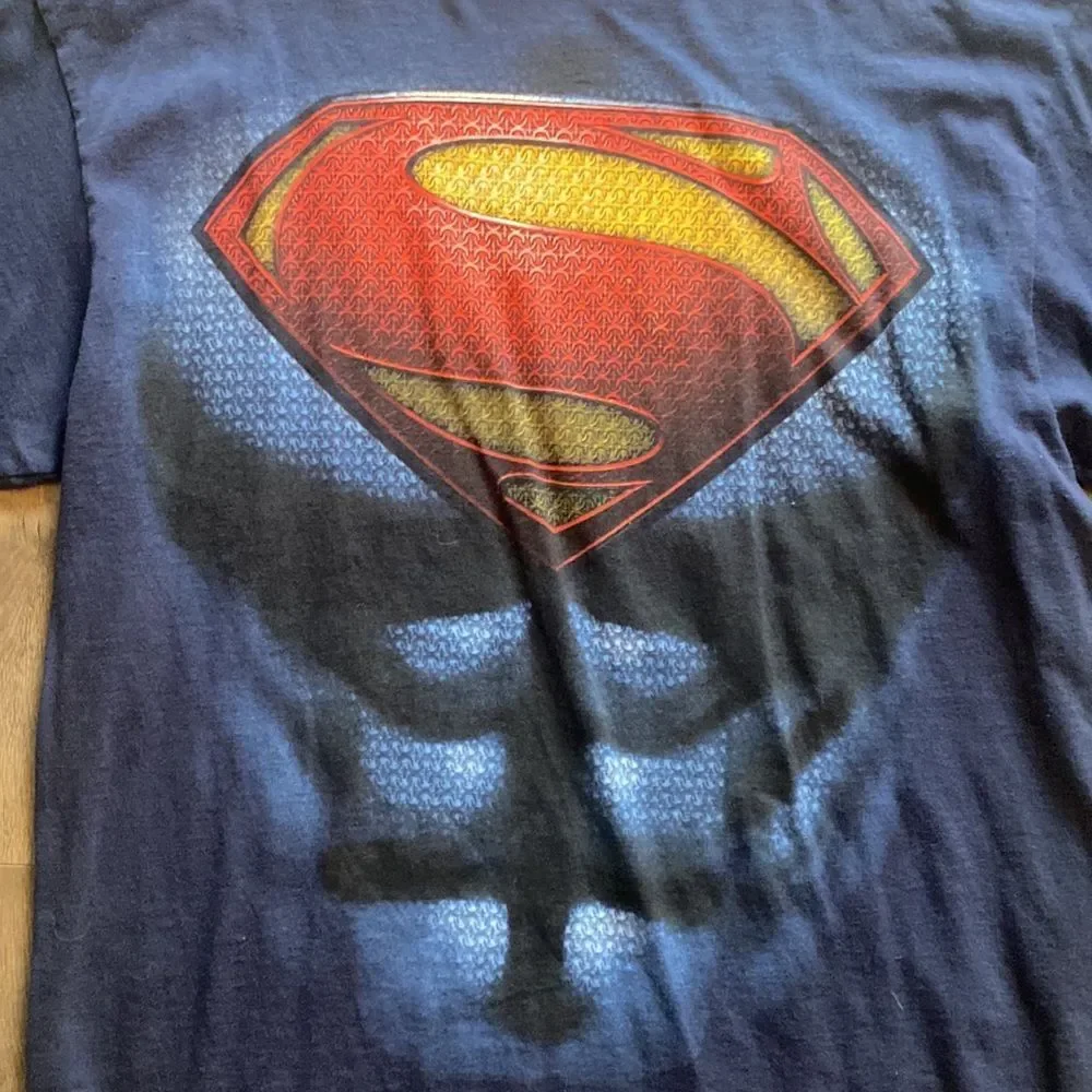 Superman Tee - Picture 8 of 10
